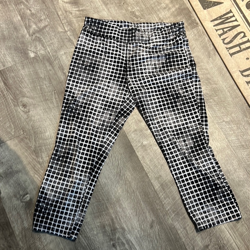 City Street square patterned capri pants